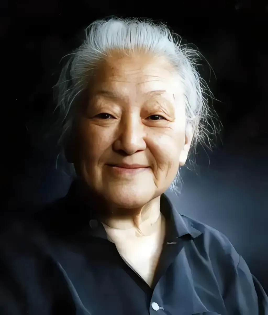 何泽慧